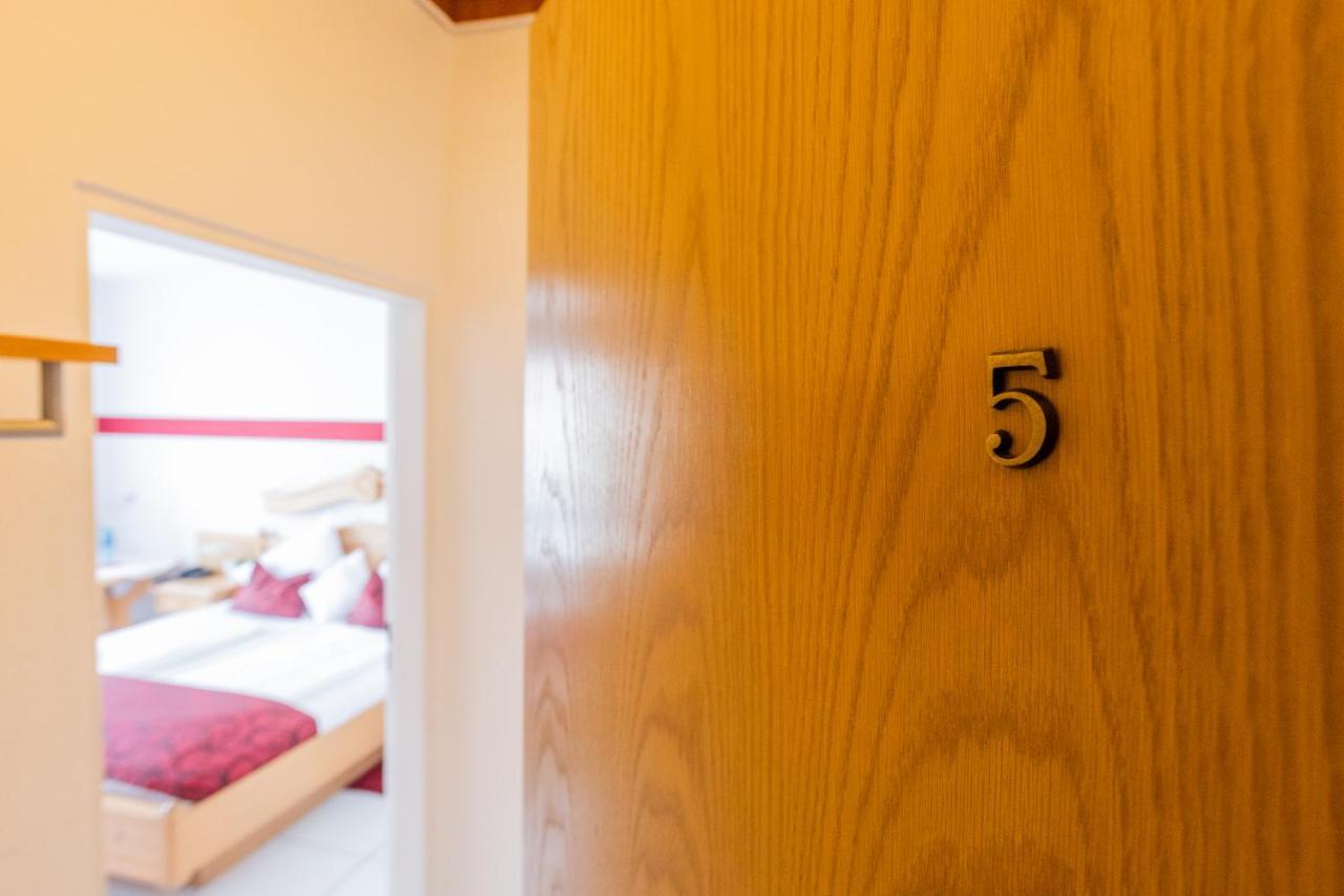 Hotel Weinhaus Wiedemann Ginsheim-Gustavsburg Chambre photo