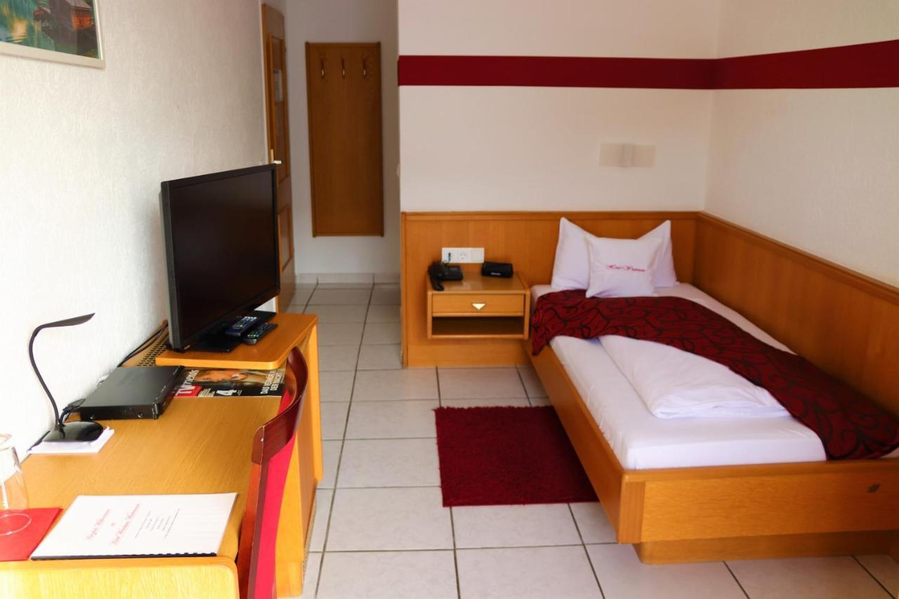 Hotel Weinhaus Wiedemann Ginsheim-Gustavsburg Chambre photo